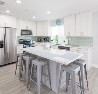 MODERN NEW 5/3 POOL HOME FULLY EQUIPPED IN FLL/MIA — photo 5