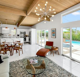 Papillon Palm Springs - Classic Alexander Butterfly Home! Close to town! — photo 4