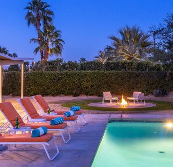 Papillon Palm Springs - Classic Alexander Butterfly Home! Close to town! — photo 3