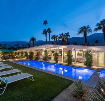 West Elm House 2017: The Alexander - Fabulous Pool Yard! — photo 3