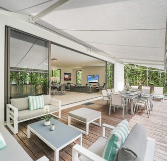 New Modern Villa w/ Pool. Pool table. Gated area — photo 4