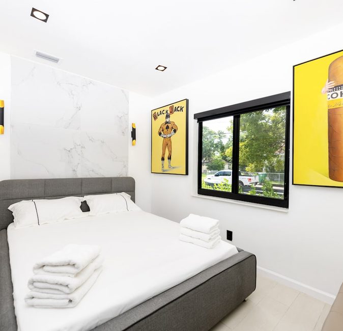 Wonderful New Villa with Jakuzzi in Wynwood — photo 1