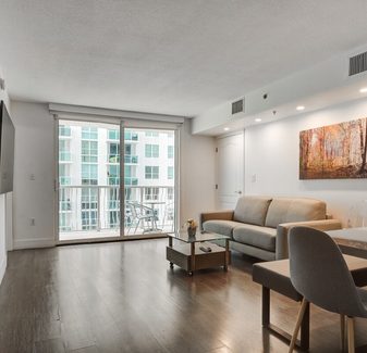 Beautiful & Modern Converted 4 Bedrooms @ BRICKELL — photo 3