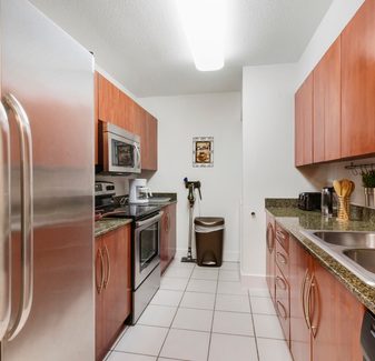Beautiful & Modern Converted 4 Bedrooms @ BRICKELL — photo 5