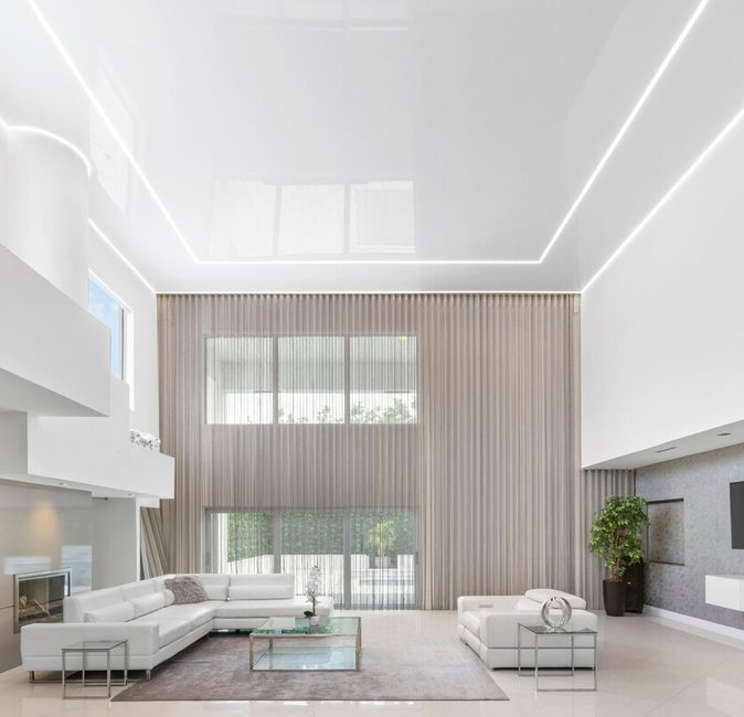 ?Private Modern Gated Oasis w Heated Pool? — photo 1