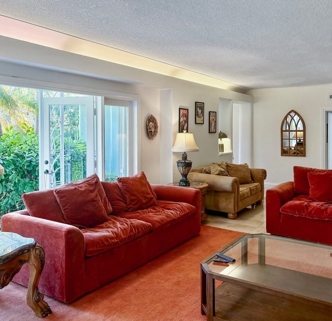 Perfect for safe long stay | Luxe Brickell Pool — photo 1