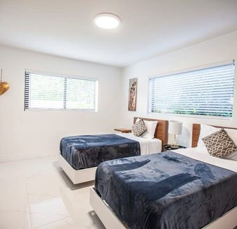 BRAND NEW VILLA WITH ????TENNIS COURT ???? HEATED POOL ?? IN THE ?? OF MIAMI ¡¡ — photo 4