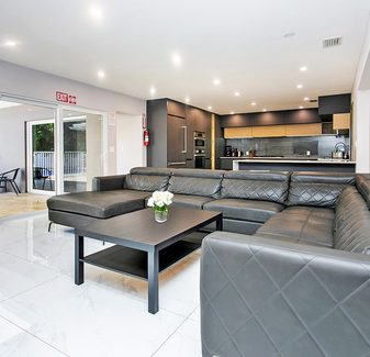 Premium Luxury 5BR/3BA Villa in Hollywood Lakes — photo 2
