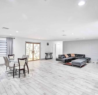 Beautiful Jewel in Miami Gardens w/ Private Pool — photo 3
