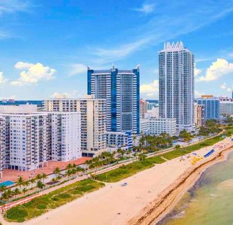 Ocean Front 3Bdm & 2Bth Balcony on beach W parking — photo 4