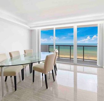 Ocean Front 3Bdm & 2Bth Balcony on beach W parking — photo 5