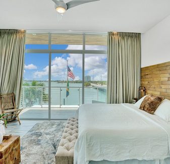 Modern Miami Waterfront Home near SOBE, Brickell — photo 5