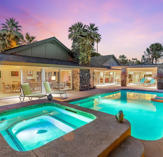 17 Palms — photo 1