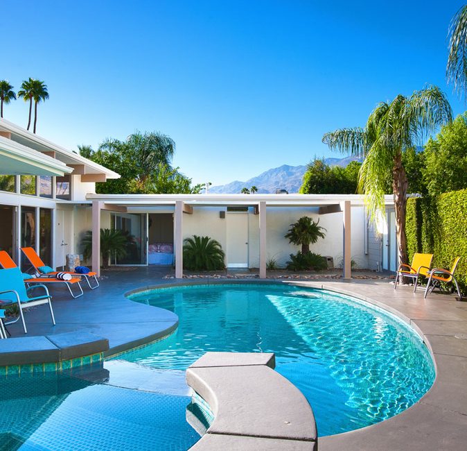 Collins Hideaway — photo 1