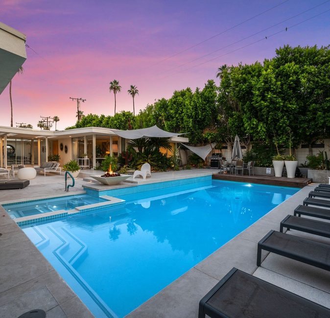 The Schwartz House — photo 1