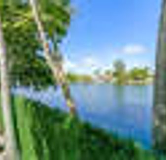 Hallandale Collection — photo 3