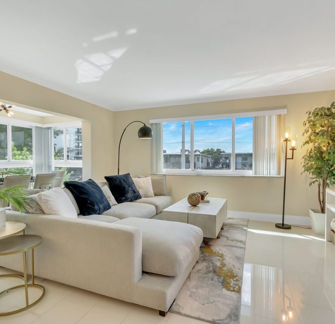 Pompano RiversideBright 3 — photo 1