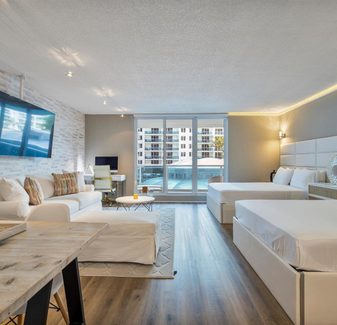 Roney Palace Studio Ocean View 421 — photo 4
