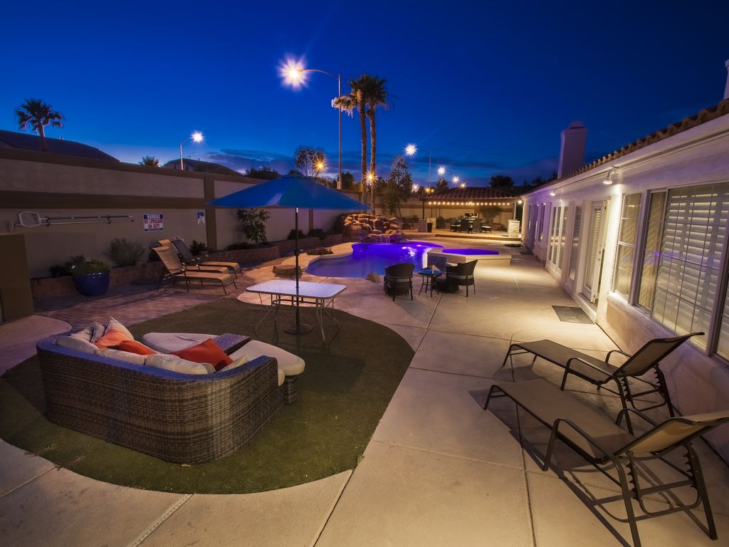 Grand Villa