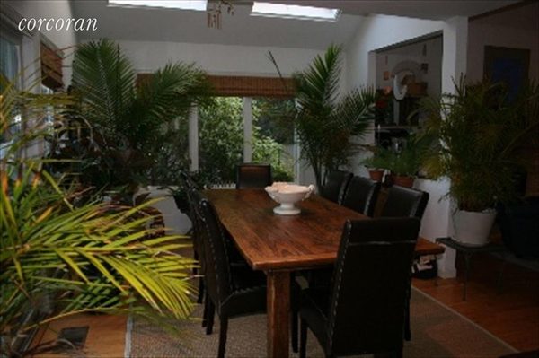 Villa Life Style