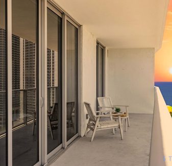 5 AMENITIES Luxury 3BR-CORNER BALCONY W/PANOR VIEW — photo 4