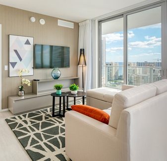 NEW2019 SW CornerCondo@Hyde WaterView 26th Floor — photo 2