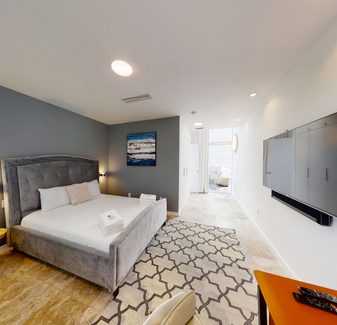 Modern Fve Story Luxury Villa — photo 4