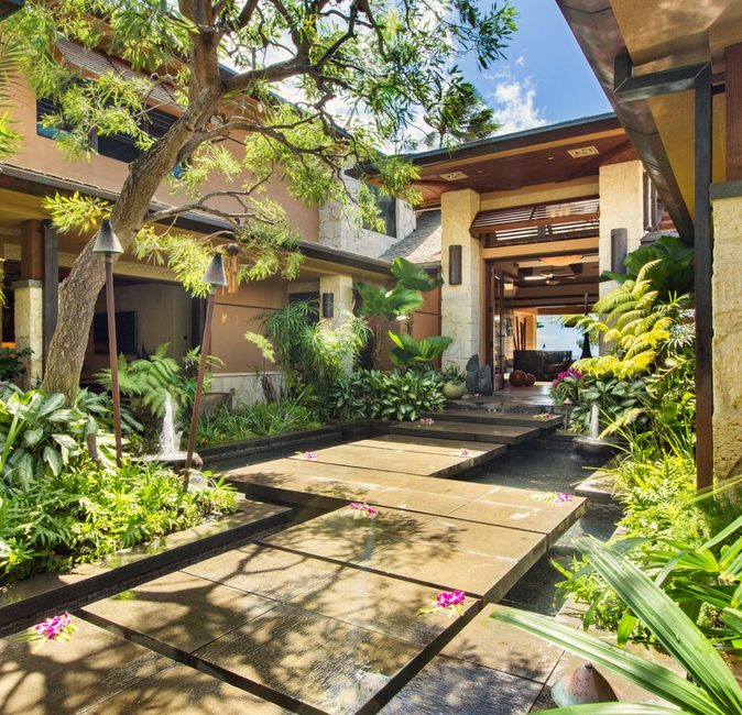 Banyan House — photo 1