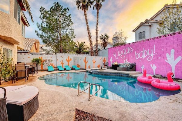 Luxury Villa Crazy