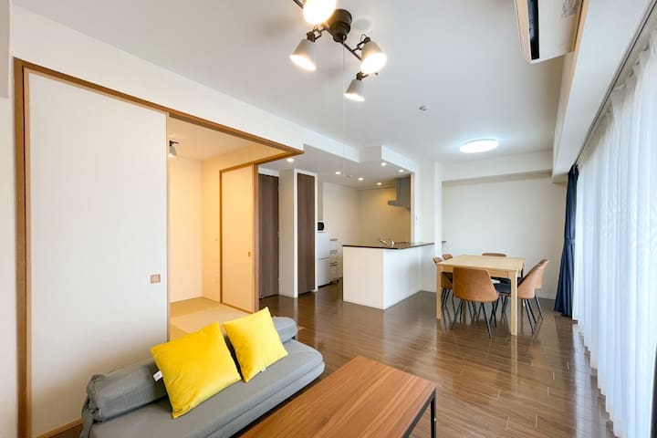 Cozy Stay in Naniwa Ward, 9