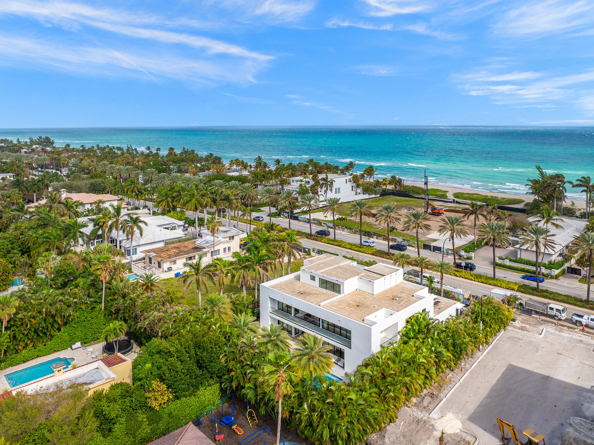 Luxury 6-Bedroom Villa stunning 3-story estate