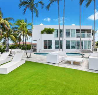 The Bayfront Casa Blanca Estate — photo 3