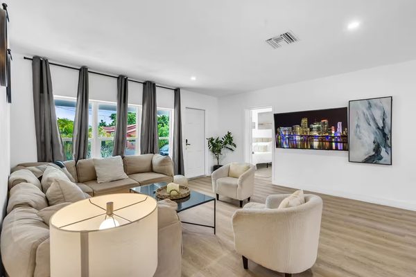 Villa Lucky Ember with private pool