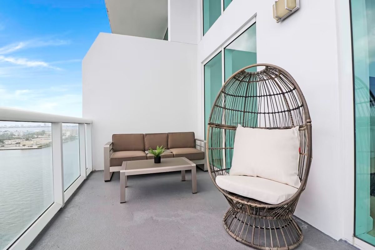 Harbor Pearl Residences