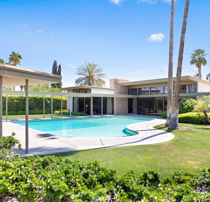 Frank Sinatra Twin Palms Estate — photo 1