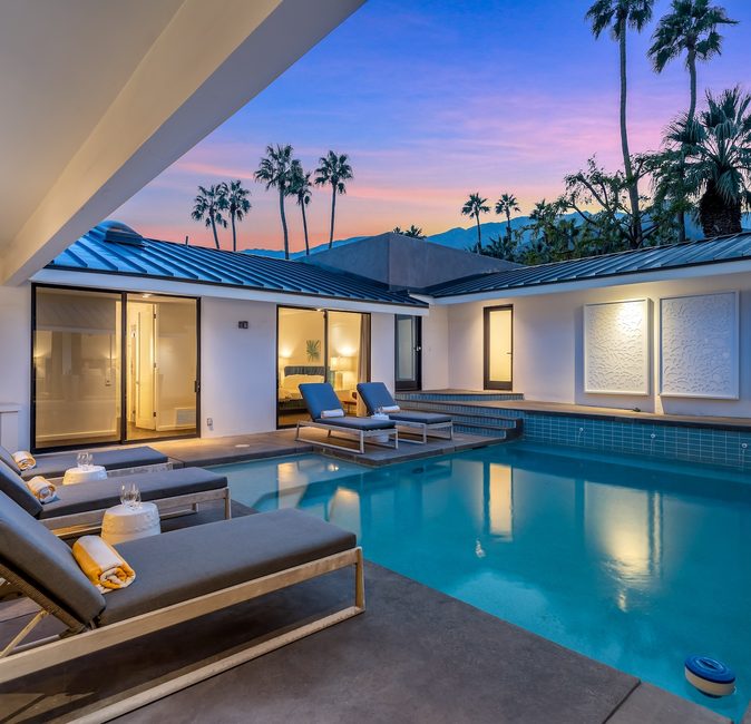 Palm Springs Confidential — photo 1
