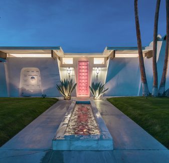 Villa Sierra- That Pink Door — photo 2