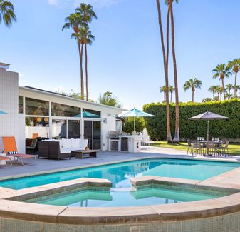 Vista Las Palmas Midcentury — photo 2