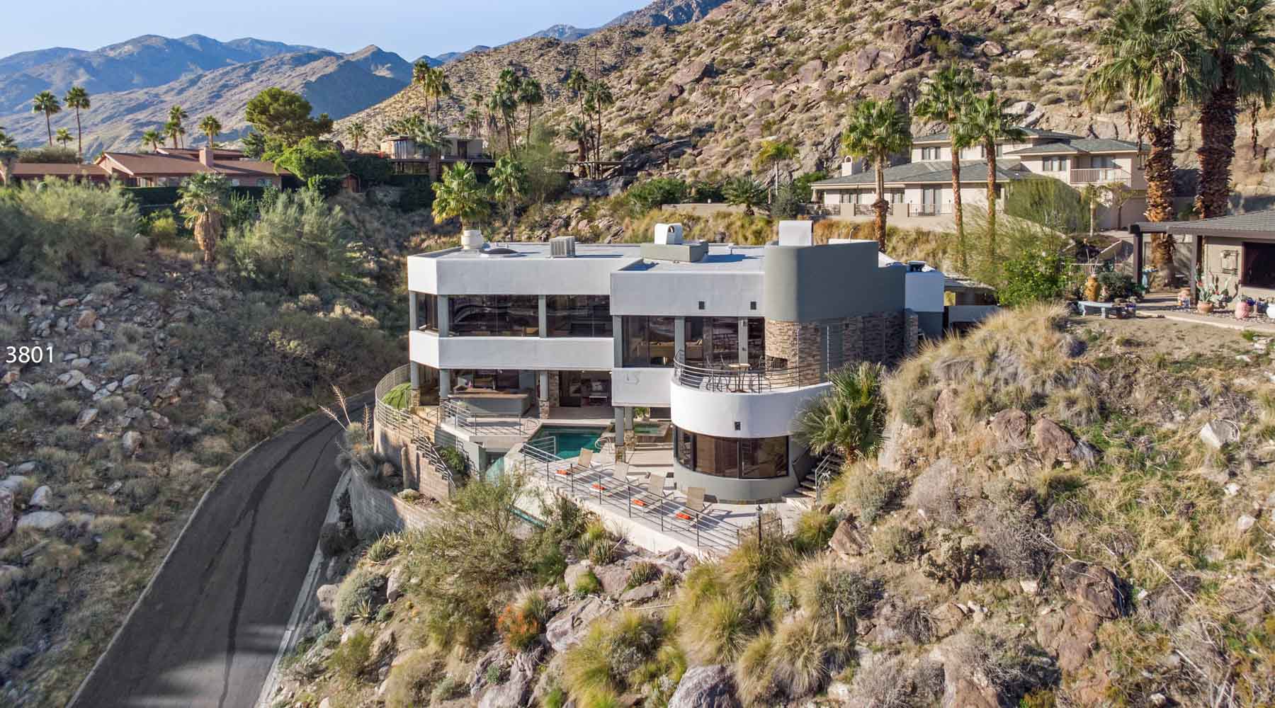 Villa Goldeneye Estate